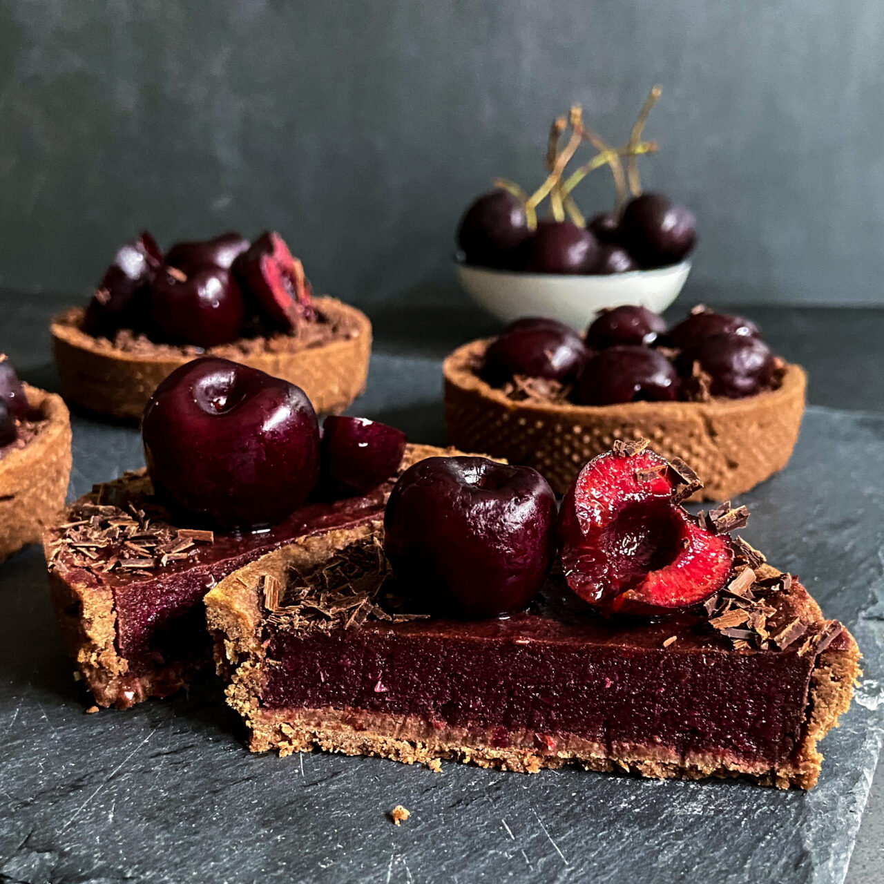 Schoko-Kirsch-Tarte (vegan) - Marta Ullmann