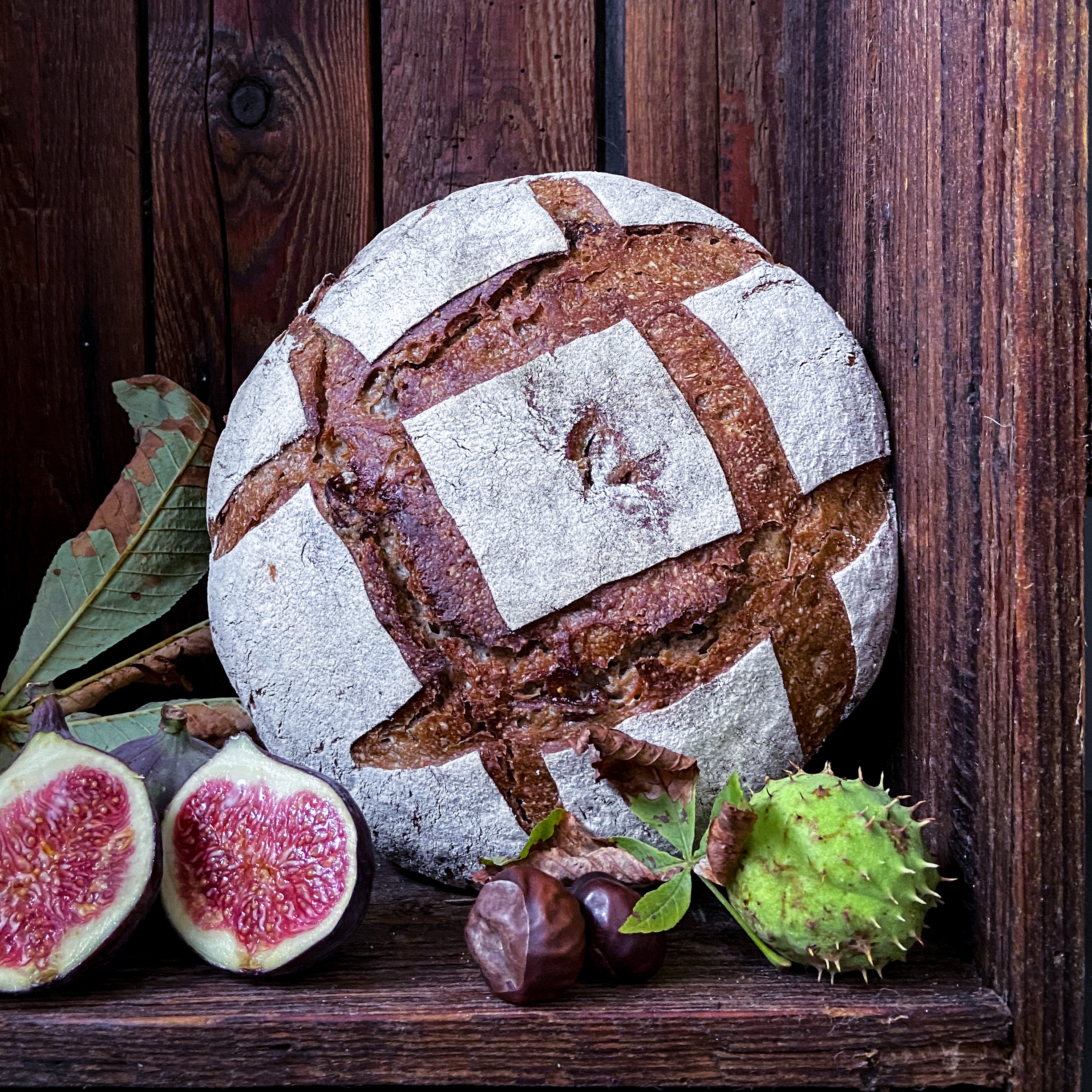 Kastanien-Feigen-Brot, ein rustikales Herbstbrot