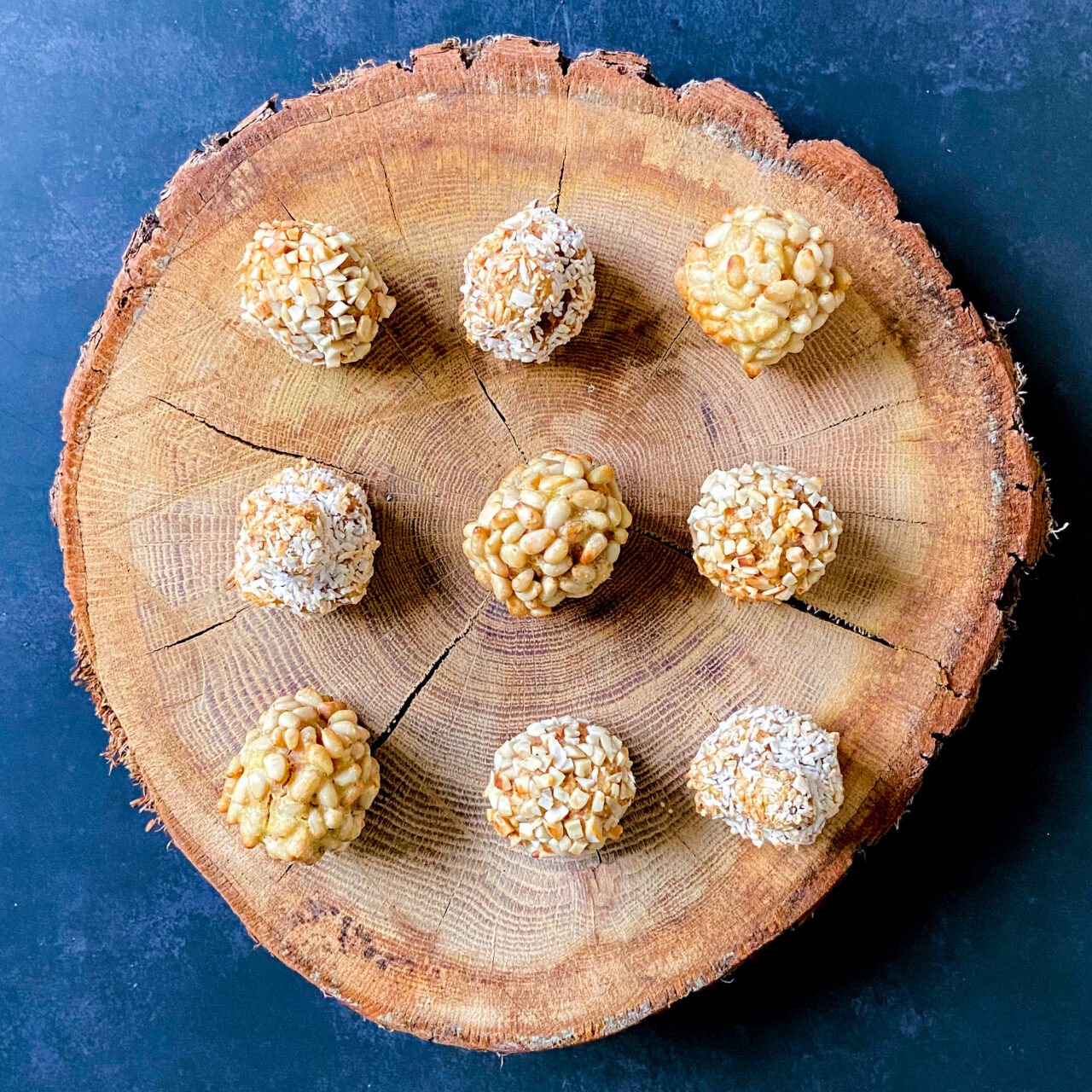 Panellets (zusatzzuckerfrei, vollwertig und vegan) - Marta Ullmann ...
