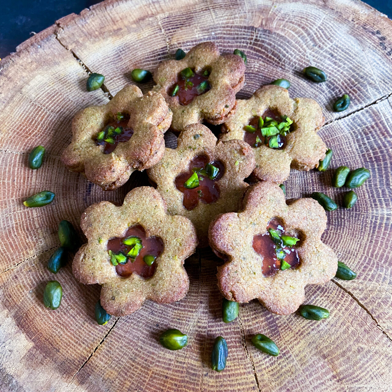 Pistazien-Kränze mit Quitengelee (vegan, mit Urgetreide ...