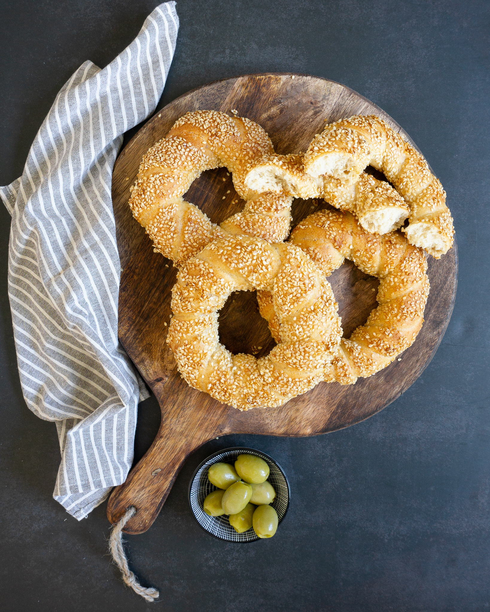 Dinkel-Simit – Türkische Sesamringe mit Sauerteig