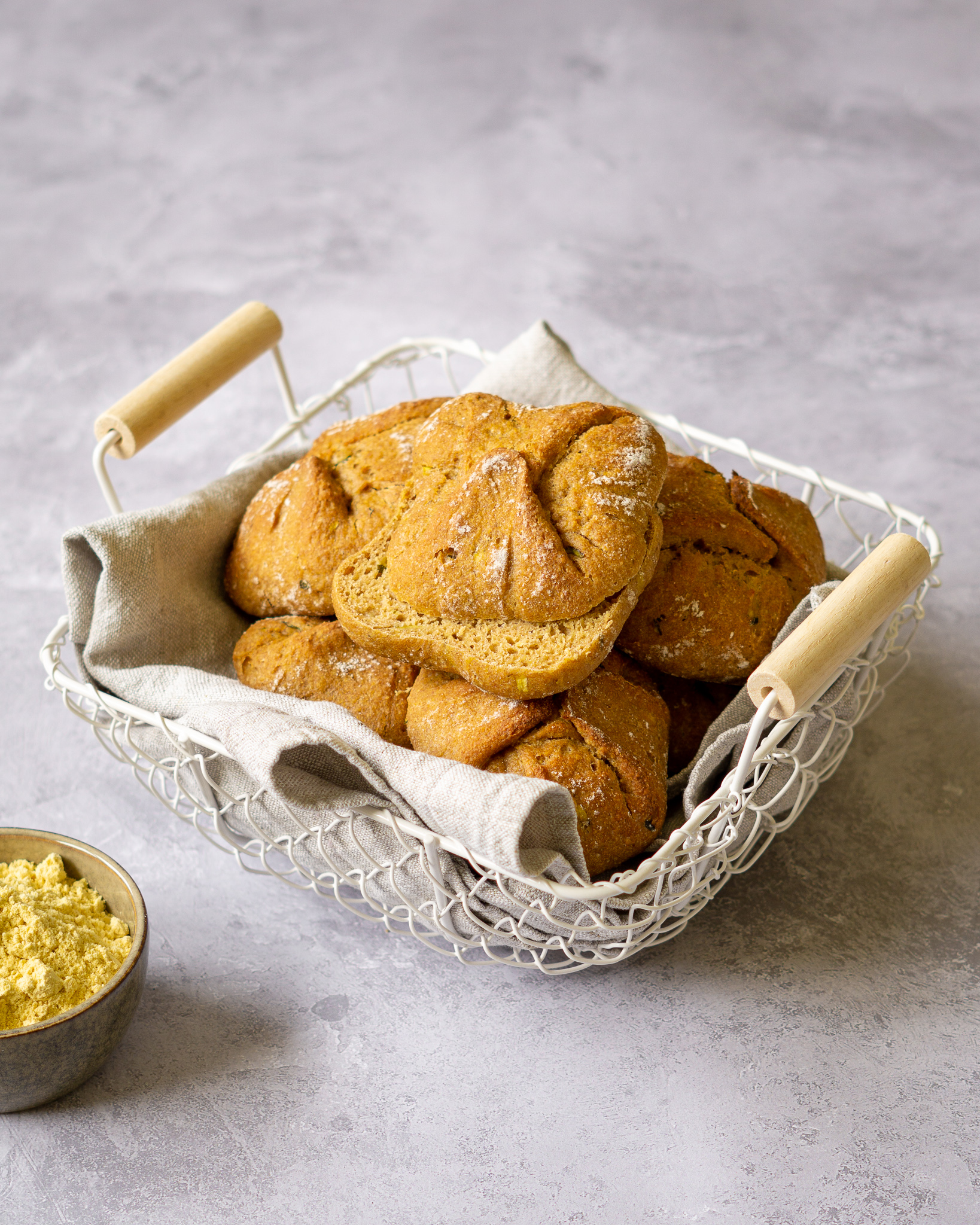 Lupinen-Hafer-Brötchen mit Dinkelmehl (vollwertig & eiweißreich)