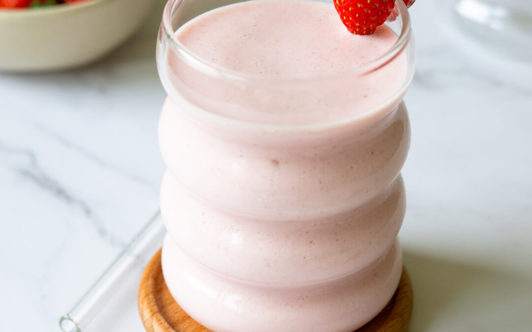 Berry Glow Skyr Drink – cremiger Protein-Drink mit 30 g Eiweiß